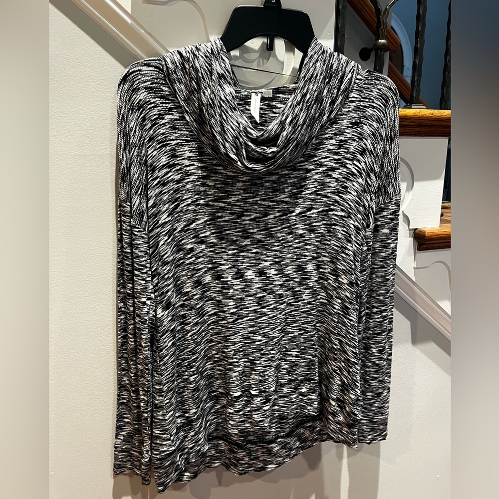 Cable & Gauge Monochrome Cowl Neck Sweater